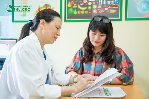 Người bệnh cần đi khám để có biện pháp điều trị phù hợp