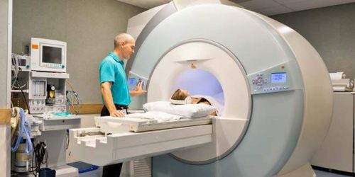 Chụp cộng hưởng từ giá bao nhiêu tiền? Bảng giá chụp MRI mới