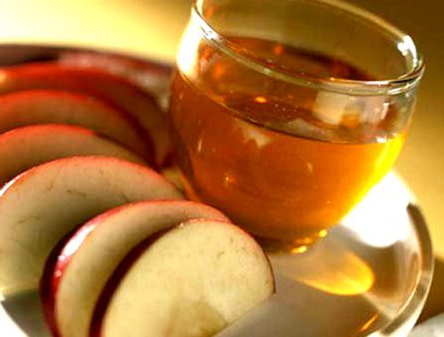 Dấm táo rất tốt cho những người bị khó tiêu kéo dài