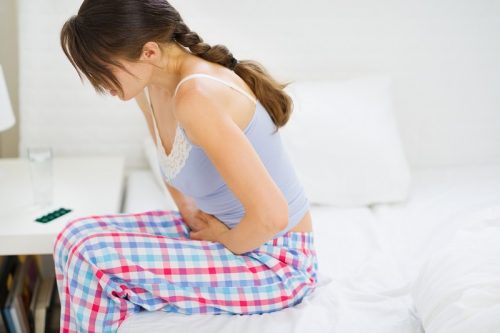 Phụ nữ thường gặp phải tình trạng đau bụng khi tới kỳ kinh nguyệt
