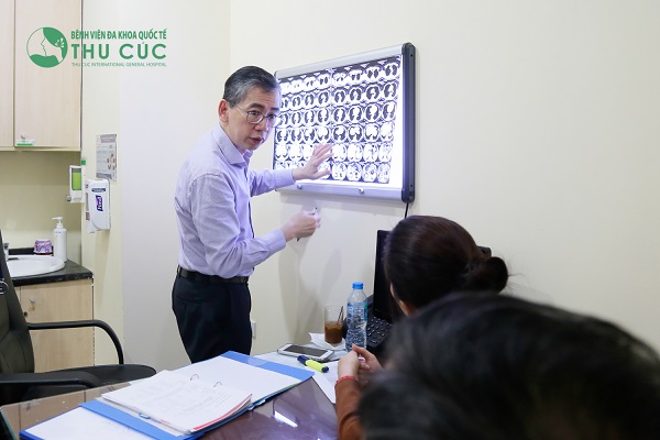 Bệnh viện Thu Cúc hợp tác toàn diện với đội ngũ chuyên gia giỏi từ Singapore trong xây dựng phác đồ điều trị ung thư