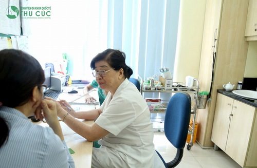 Bệnh Viêm Đa Cơ: Nguyên nhân, triệu chứng, chẩn đoán và cách điều trị 3 Bệnh Viêm Đa Cơ: Nguyên nhân, triệu chứng, chẩn đoán và cách điều trị 3