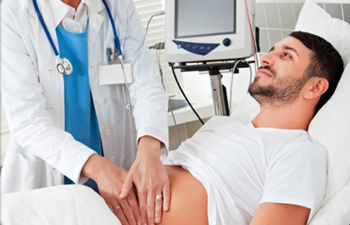 kham viem loet da day Khi có các triệu chứng bất thường về tiêu hóa, người bệnh cần đi khám để được điều trị kịp thời.