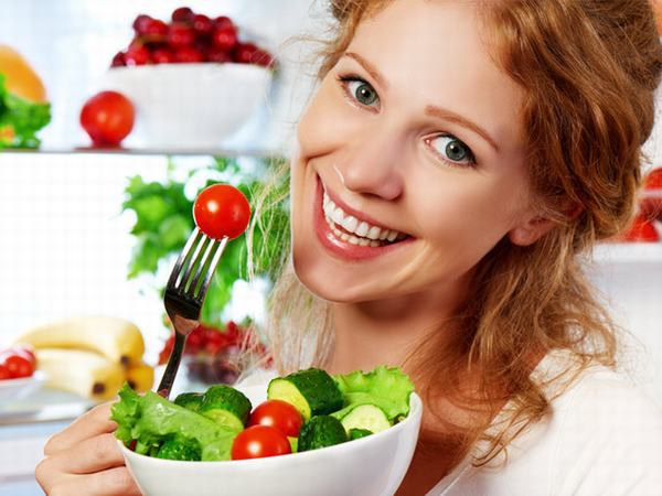 Áp dụng chế độ ăn uống khoa học sẽ giúp tăng cường sức khỏe và ngăn ngừa nguy cơ mắc bệnh