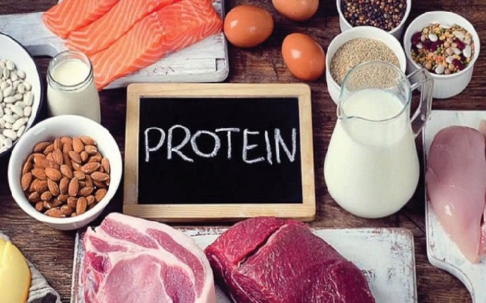 Protein là dưỡng chất cần thiết giúp các tế bào thần kinh của bé phát triển tốt nhất
