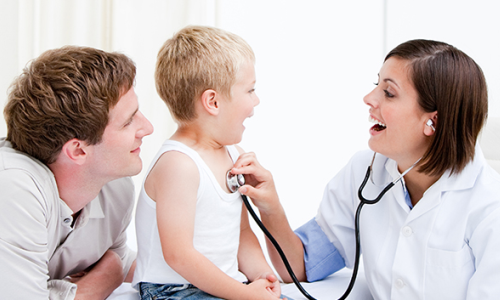 Nếu trẻ bị rối loạn tiêu hóa trong thời gian dài thì cha mẹ nên đưa bé tới cơ sở y tế chuyên môn để được tư vấn điều trị