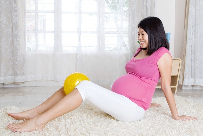 Các bài tập giúp mẹ bầu phòng ngừa bị trĩ khi mang thai
