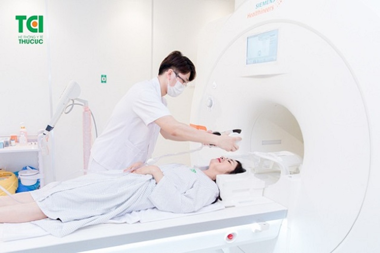 Quá trình chụp cộng hưởng từ MRI có yêu cầu chuẩn bị gì đặc biệt không?

