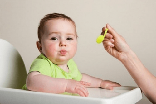 Đại tràng co thắt là một trong các bệnh đường tiêu hóa ở trẻ em có thể phòng tránh bằng chế độ ăn phù hợp