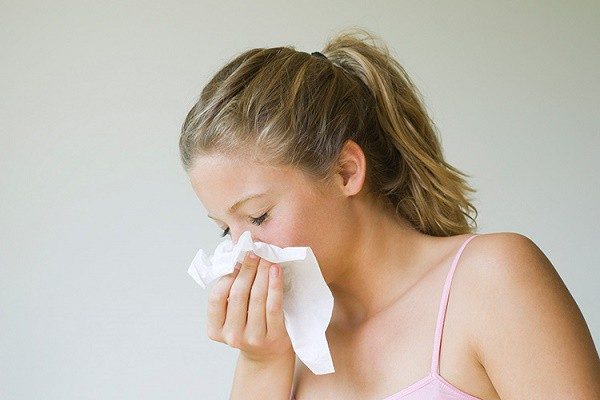 Viêm mũi xoang cũng là một trong những nguyên nhân có thể dẫn đến viêm họng hạt
