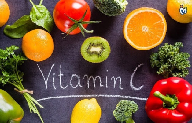 Thực phẩm giàu vitamin C có tác dụng giúp làm loãng dịch nhầy mủ ở mũi và giúp hỗ trợ quá trình tăng nhanh sức đề kháng