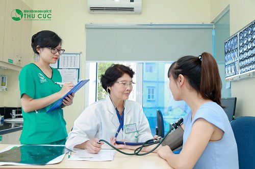 Người bệnh cần đi khám để bác sĩ chẩn đoán chính xác tình trạng sức khỏe để có biện pháp chữa trị phù hợp