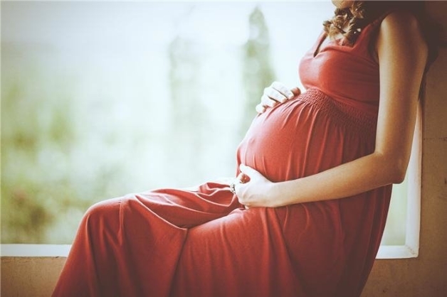 Phụ nữ mang thai trên 35 tuổi cần xét nghiệm nipt