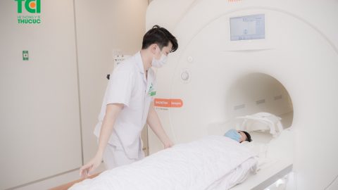 Chuyên gia lý giải: Chụp cộng hưởng từ (MRI) cho trẻ
