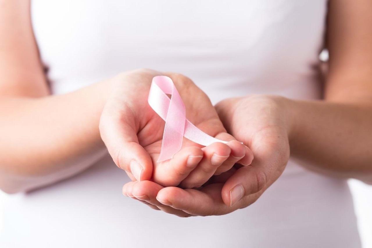 Các yếu tố nguy cơ nào có thể gây ra ung thư cổ tử cung vào giai đoạn đầu?
