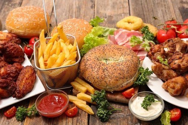 Người ăn nhiều thực phẩm chứa Carbohydrates có nguy cơ mắc viêm dạ dày do khuẩn HP cao hơn thông thường