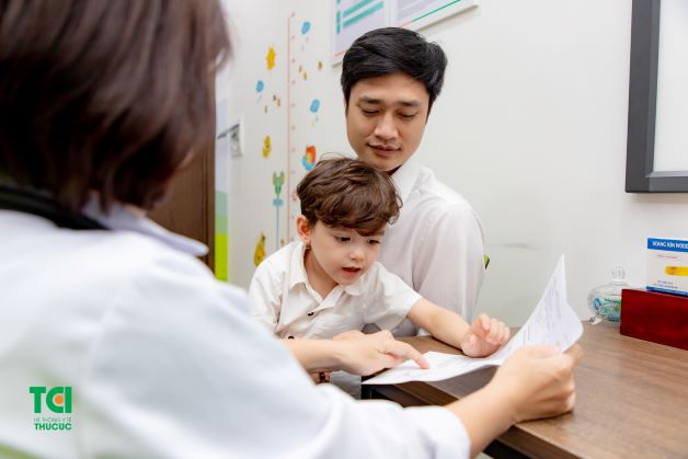 Khám nam khoa cho bé trai ở đâu an toàn và uy tín tại Hà Nội là câu hỏi thường gặp của các bậc phụ huynh khi có con bị bệnh nam khoa.