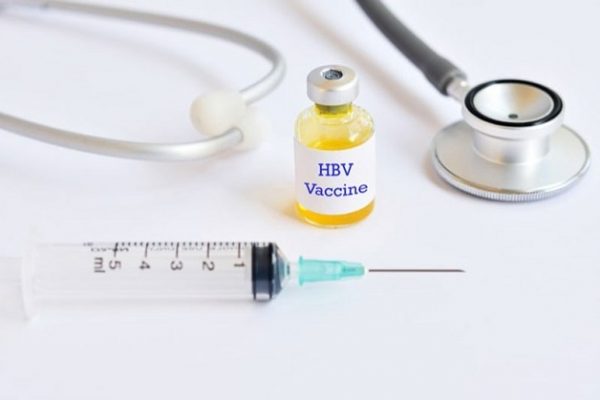 Tiêm vaccine là cách hữu hiệu để phòng ngừa xơ gan