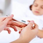 Mách cha mẹ các cách điều trị sốt virus ở trẻ em?
