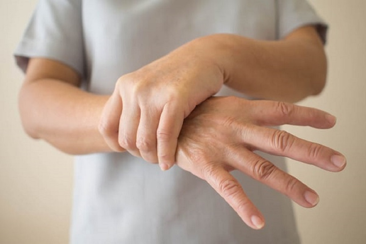 Những phương pháp tự nhiên nào có thể hỗ trợ trong điều trị bệnh Parkinson?

