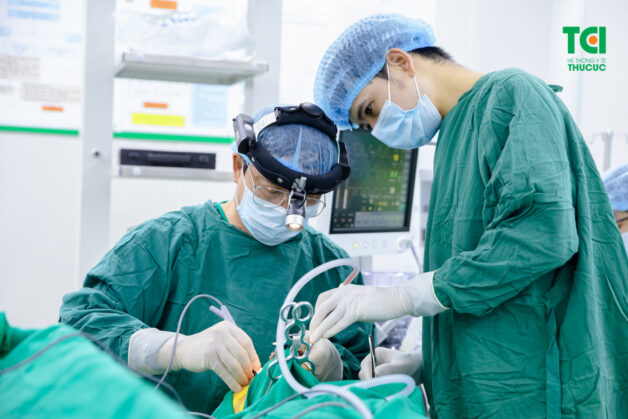 Bệnh viện ĐKQT Thu Cúc được hàng ngàn khách hàng an tâm lựa chọn để phẫu thuật hẹp thanh quản