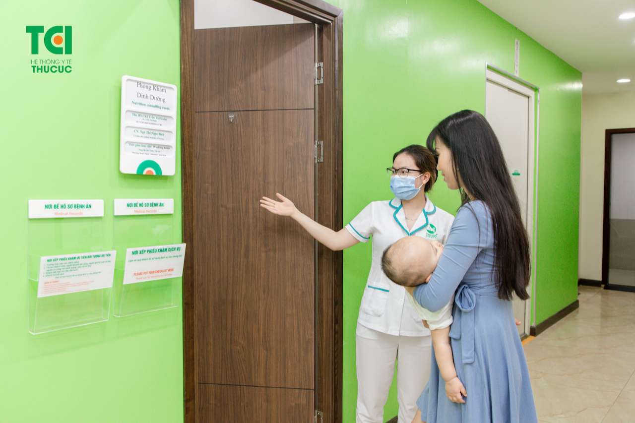 Bé biếng ăn, mẹ phải làm sao? | TCI Hospital