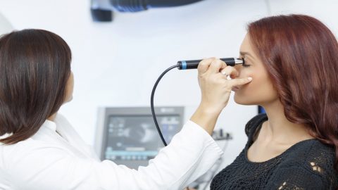 Siêu âm mắt tại sao lại quan trọng trong chẩn đoán y khoa?