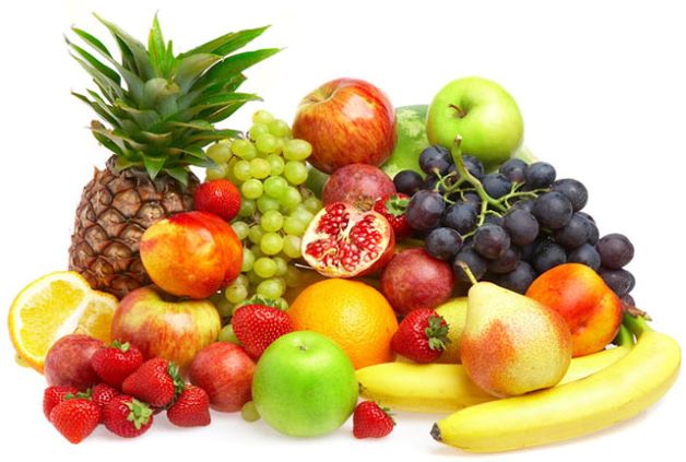 Bổ sung các vitamin từ trái cây tươi giúp trẻ tăng cường miễn dịch, ngăn ngừa bệnh sốt virus.