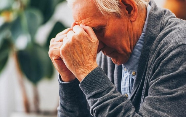 Bệnh suy giảm trí nhớ và cách chữa trị ở người cao tuổi