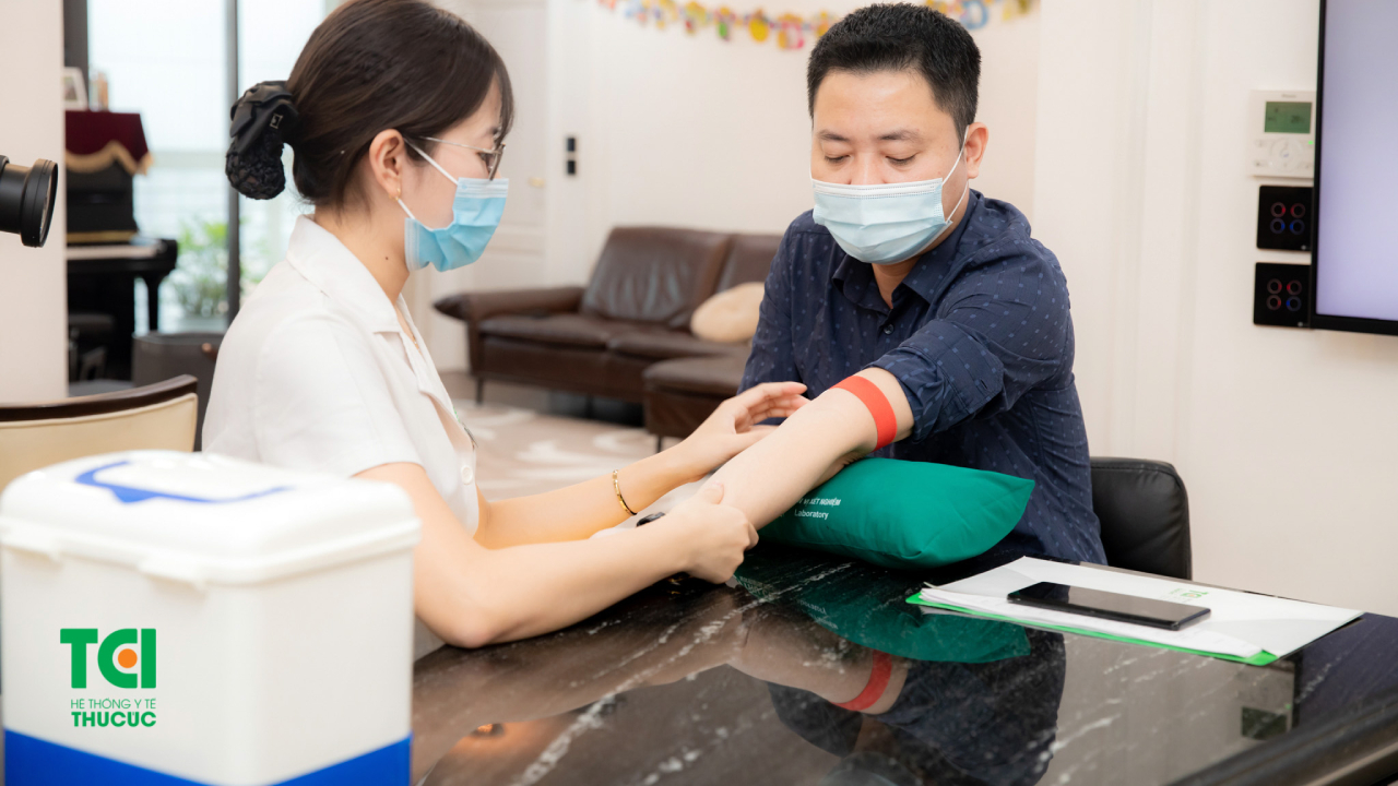 Xét nghiệm máu tại nhà giá bao nhiêu, bạn đã biết? | TCI Hospital
