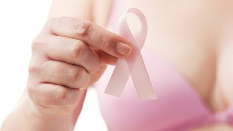Chữa ung thư vú bằng các phương pháp phẫu thuật 