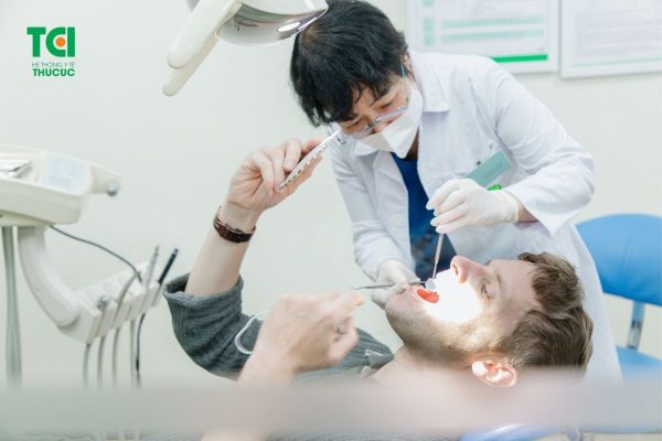 Niềng răng 1 hàm giá bao nhiêu phụ thuộc vào tình trạng răng, phương pháp và cơ sở nha khoa thực hiện