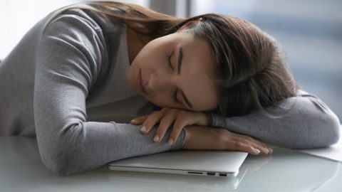Cách chữa mất ngủ trưa đơn giản và hiệu quả