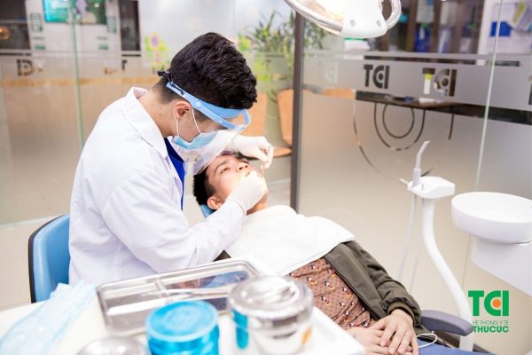 Điều trị sâu răng ở kẽ bằng nhiều phương pháp tại nha khoa uy tín