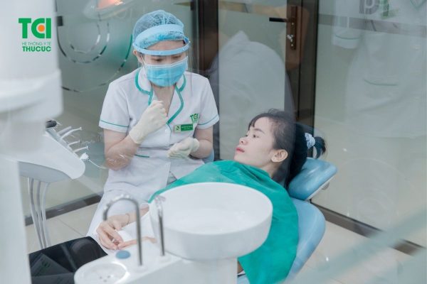 Thăm khám sức khỏe răng miệng thường xuyên để phát hiện sớm và điều trị kịp thời các bệnh lý nha khoa