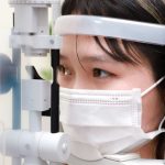 Tật khúc xạ mắt: Dấu hiệu nhận biết và cách điều trị
