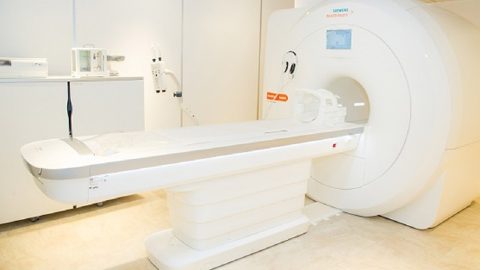 3 điều cần biết về chụp MRI cột sống cổ