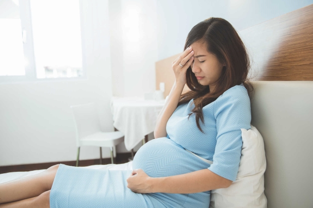 Việc bị viêm âm đạo khi mang thai gây ảnh hưởng đến sức khỏe của mẹ, khiến cơ thể mẹ trở nên yếu hơn.
