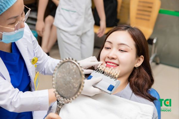 Quy trình bọc sứ cho răng nên thực hiện tại các cơ sở nha khoa uy tín, chuyên môn cao