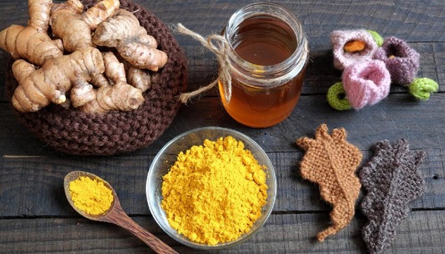 Viêm loét dạ dày tá tràng nên ăn gì? Nghệ và mật ong rất tốt cho dạ dày