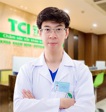 Bác sĩ Nguyễn Đình Tỉnh