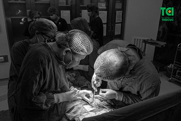 Bệnh nhân Nguyễn Thị Lan Anh có tới 5 nhân xơ tử cung, khiến sức khỏe bị ảnh hưởng khá nhiều