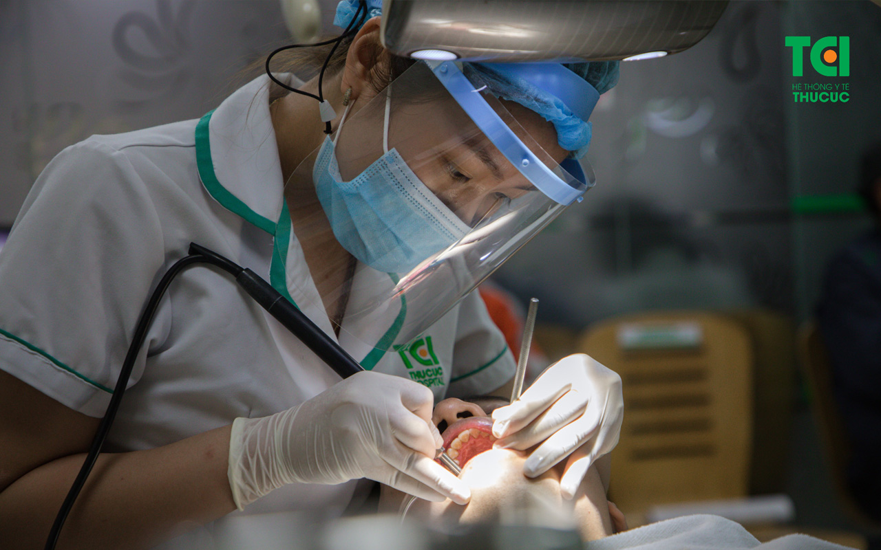 Nguyên nhân và cách phục hồi hàn răng bị mẻ tại nha khoa