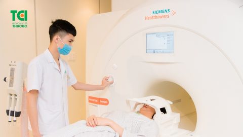 Khi nào nên chụp MRI khớp vai? Cần lưu ý gì?