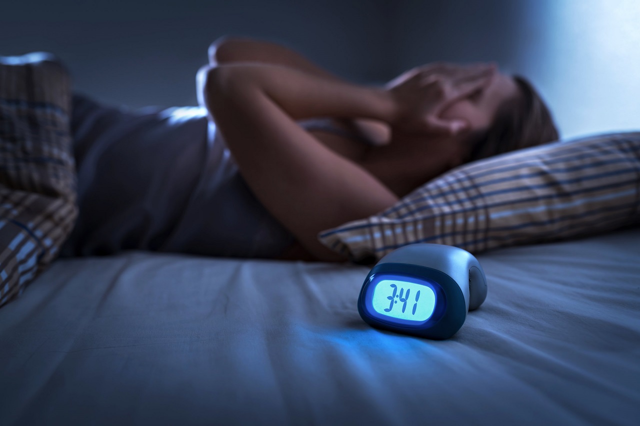 Mất ngủ giữa đêm: Nguyên nhân do đâu? | TCI Hospital