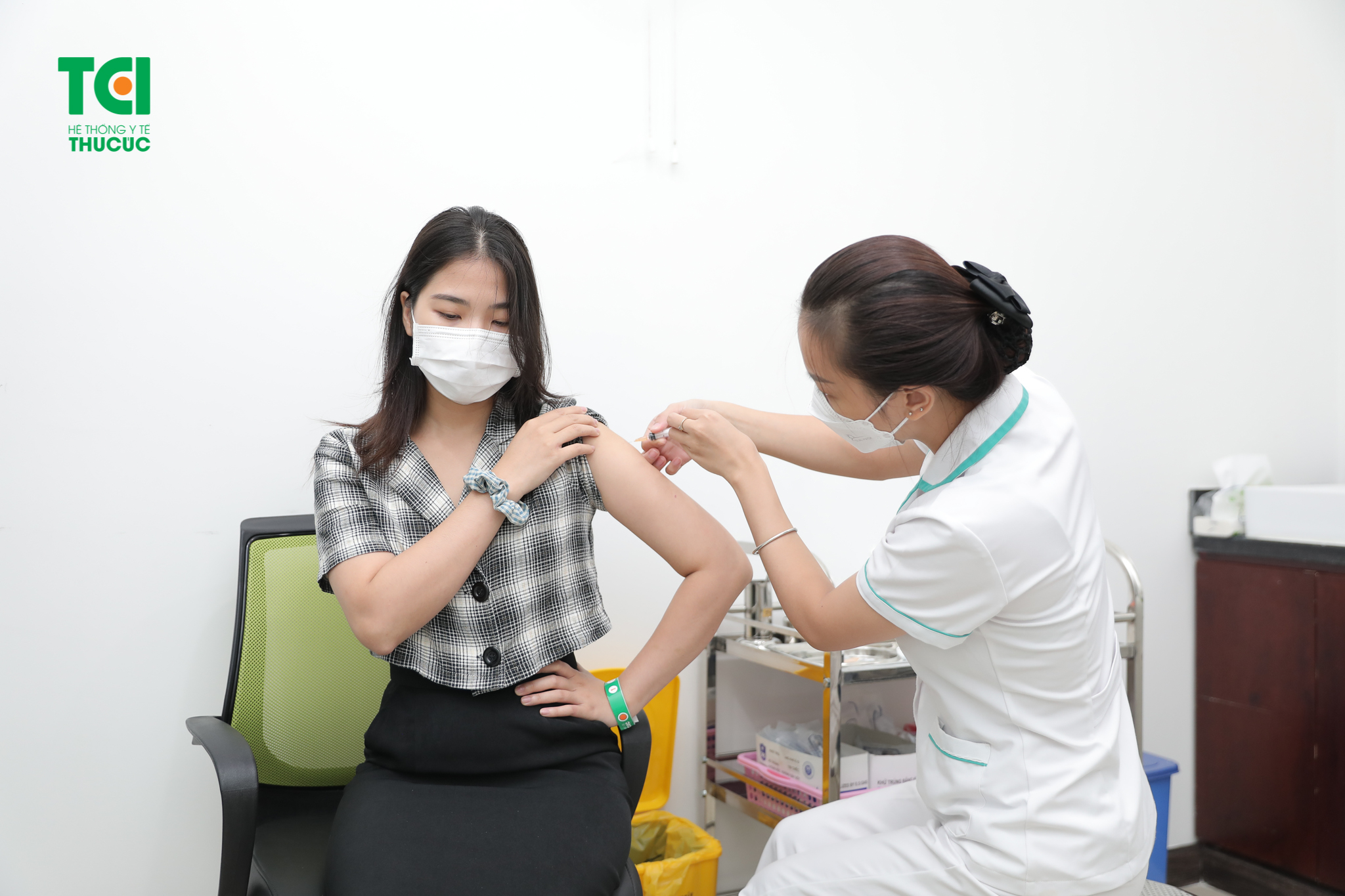 Chủ động tiêm vắc xin thủy đậu cho người lớn là cách tốt nhất để bảo vệ sức khỏe
