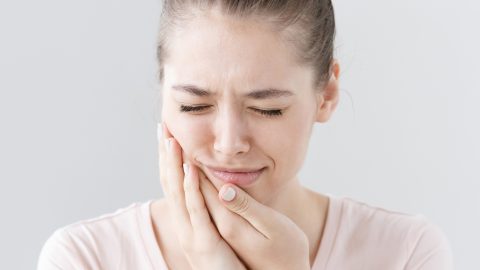 Sâu răng uống thuốc gì? – 7 sự lựa chọn an toàn, hiệu quả