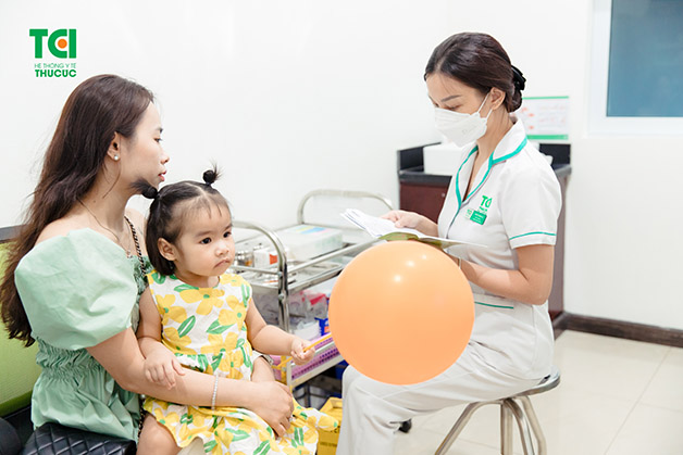Tác dụng của vắc xin phế cầu, ngoài phòng ngừa viêm phổi còn có khả năng bảo vệ trẻ khỏi viêm tai giữa do virus phế cầu gây ra