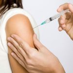 Những thông tin về việc tiêm vắc xin thủy đậu cho người lớn