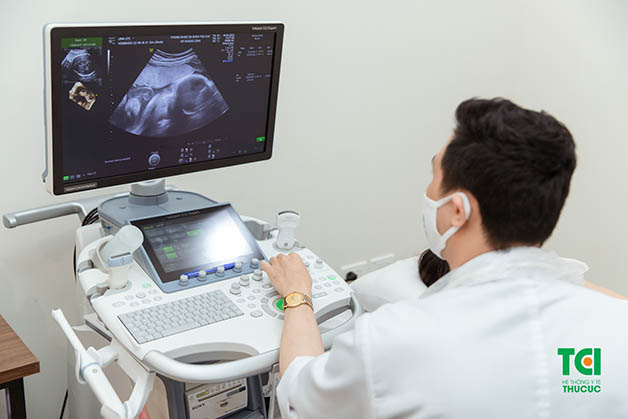 Ngôi thai được xác định thông qua hình ảnh siêu âm 